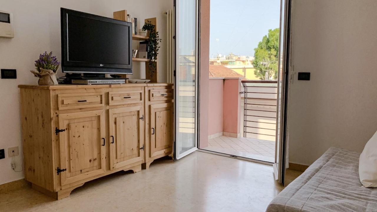 Appartamento Il Poeta - Affitti Brevi Italia Rimini Exterior foto